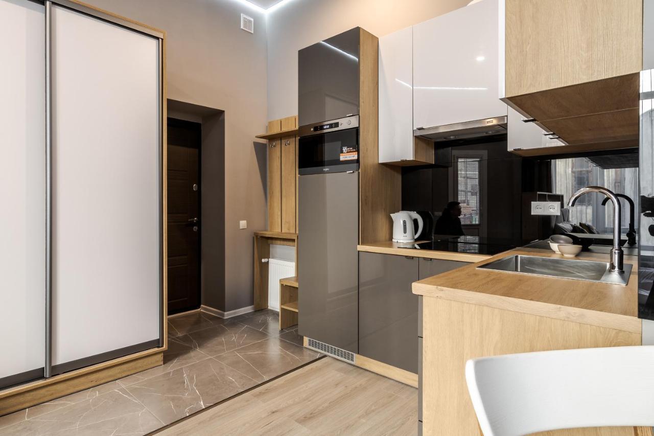 Inshiapartments On Popovycha Str 3 ลวีฟ ภายนอก รูปภาพ